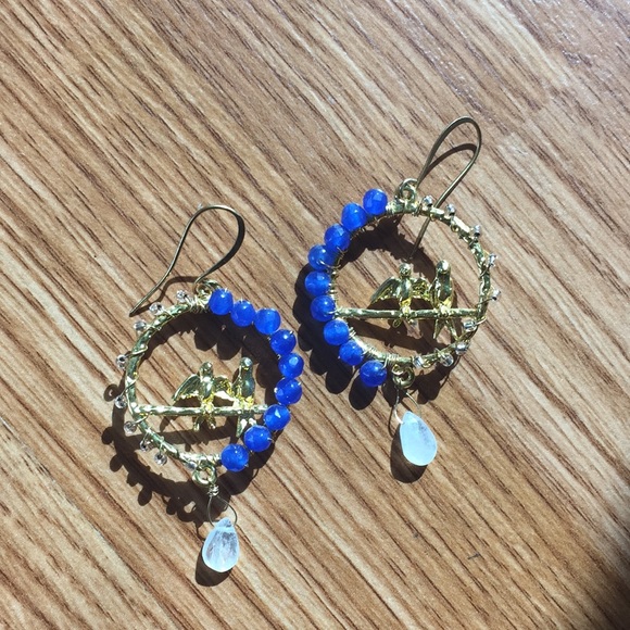 Handmade Moonstone bird earrings - Picture 2 of 3